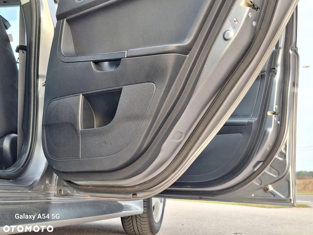 Mitsubishi Lancer 1.6 - 8