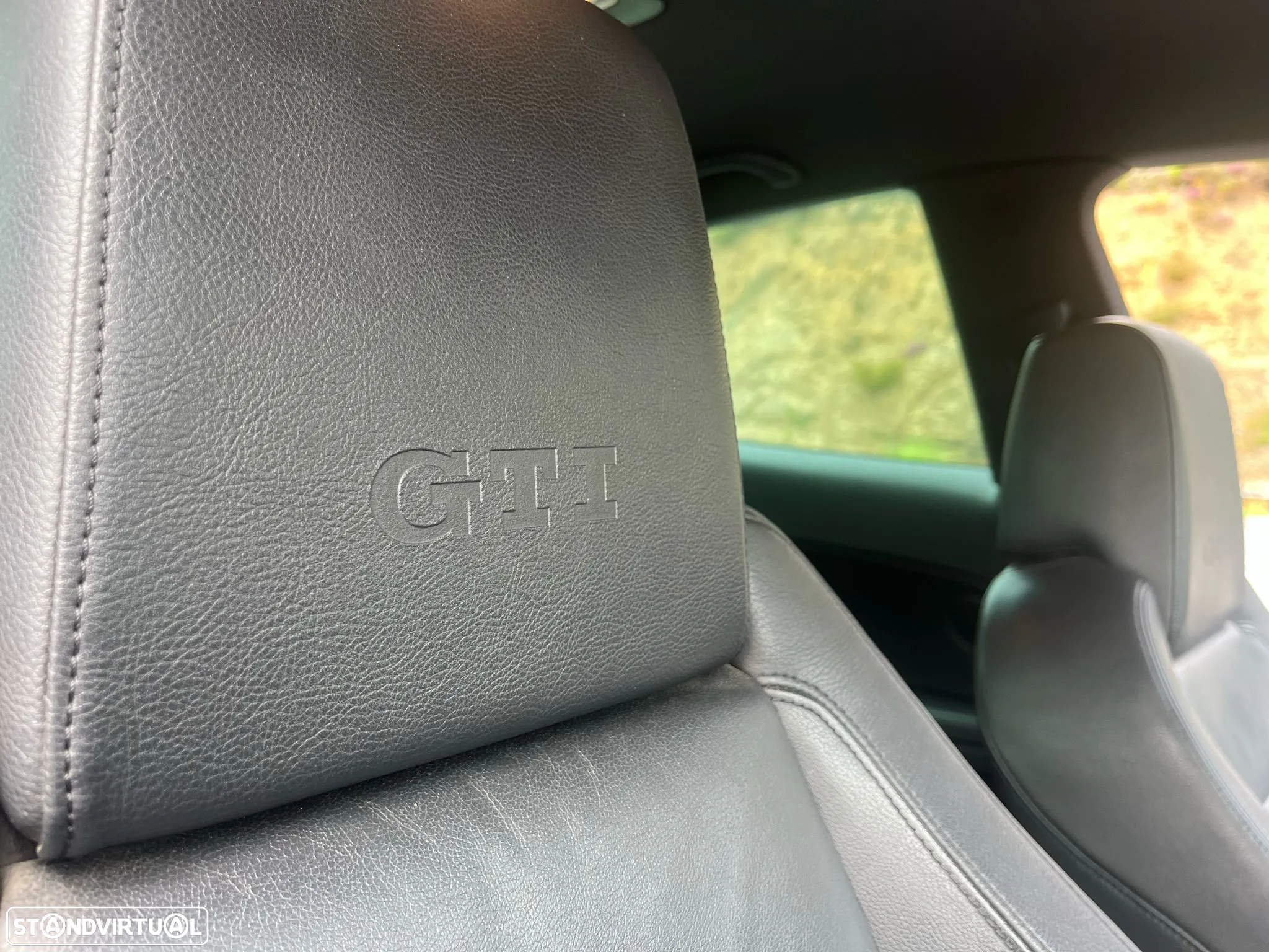 VW Golf 2.0 TSi GTI - 35
