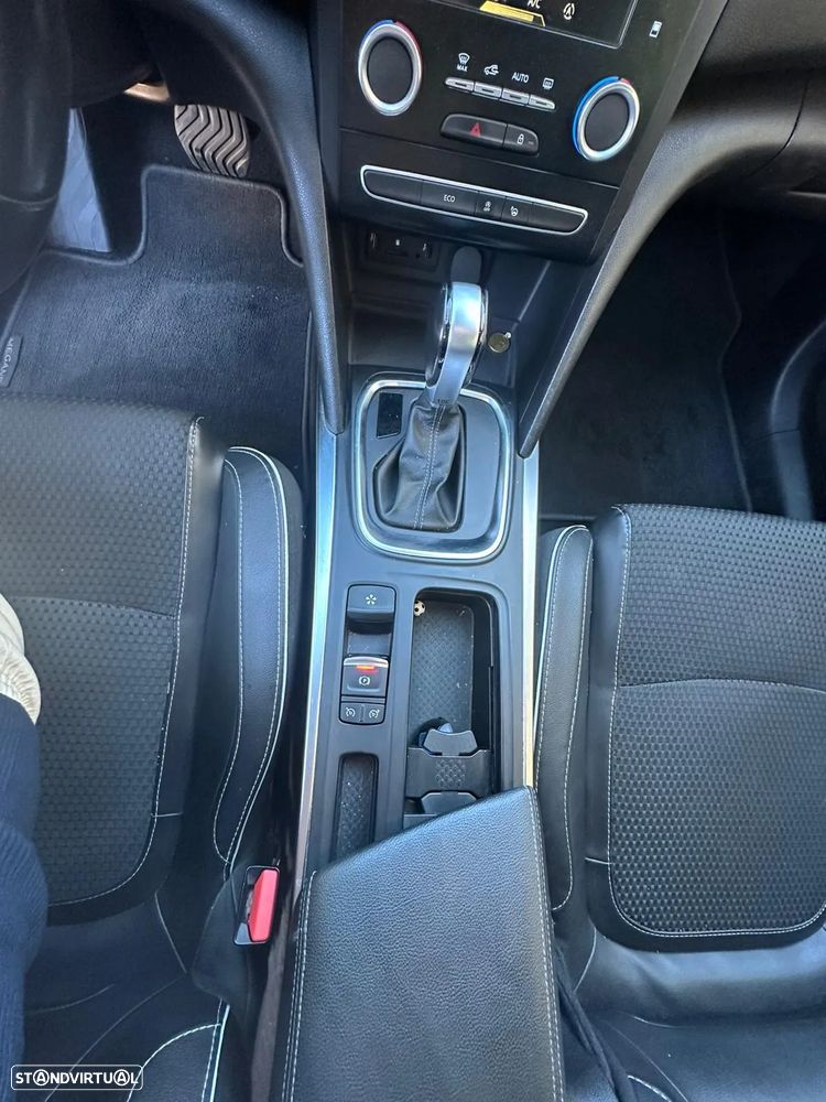 Renault Mégane Sport Tourer 1.5 dCi Bose Edition EDC - 19