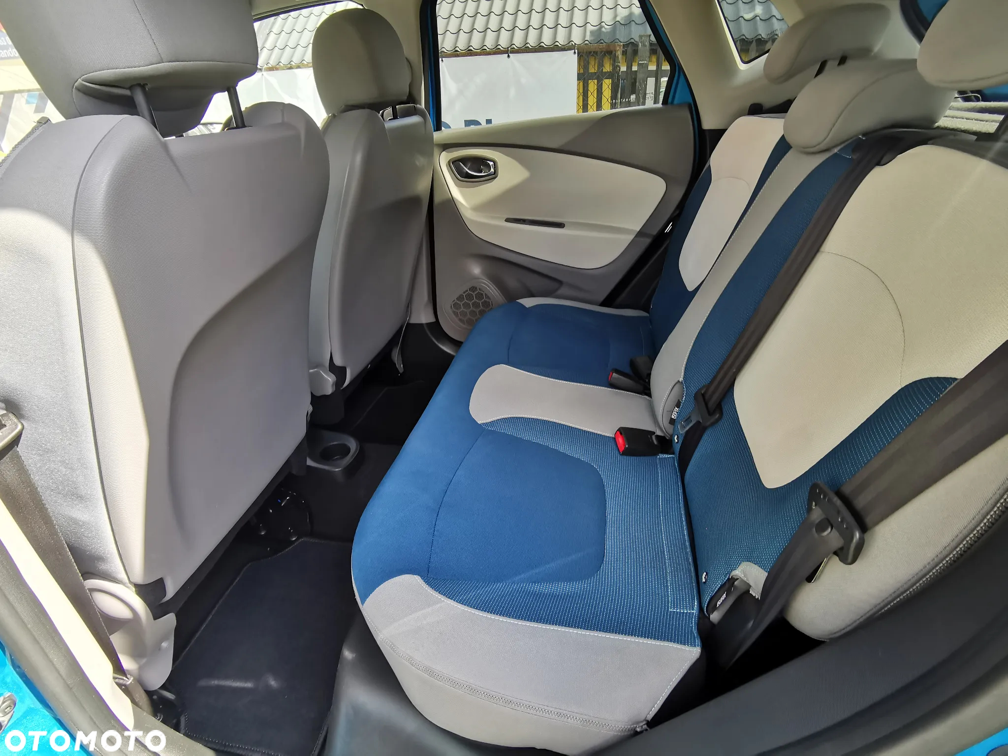 Renault Captur 1.2 TCe Intens EDC - 8