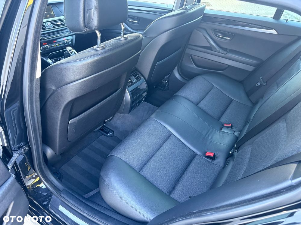 BMW Seria 5 - 16