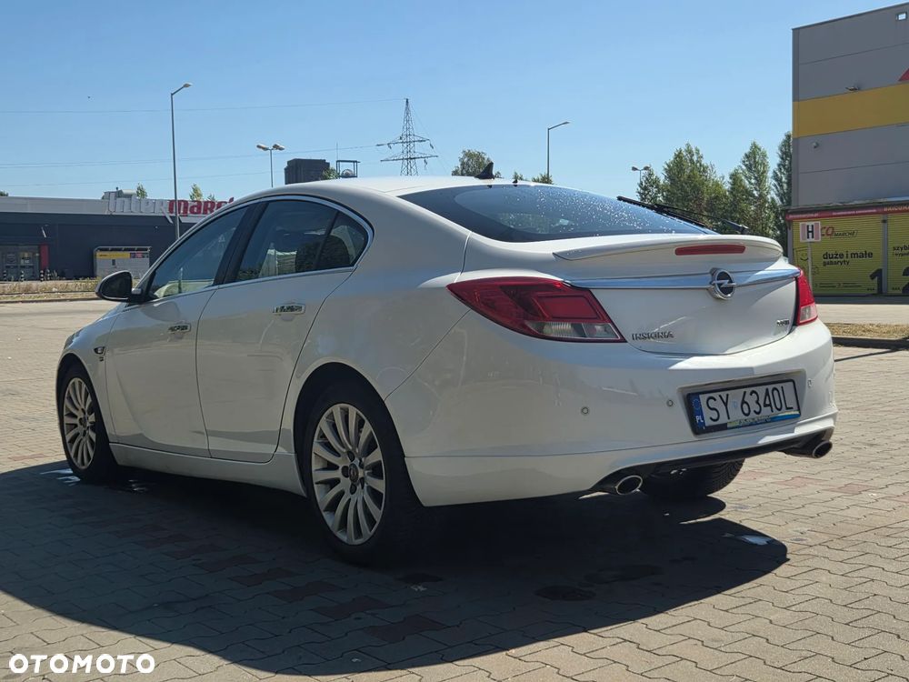 Opel Insignia - 2