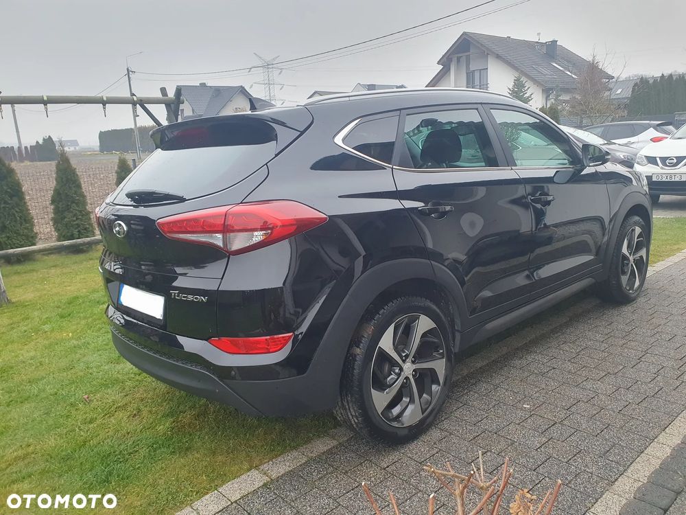 Hyundai Tucson 1.6 GDI BlueDrive Style 2WD - 32