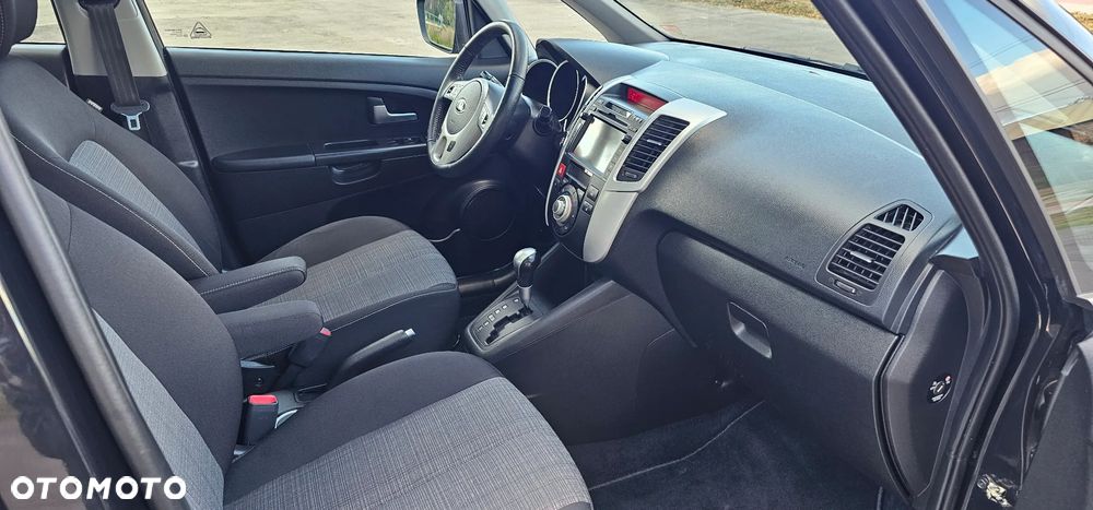 Kia Venga - 27