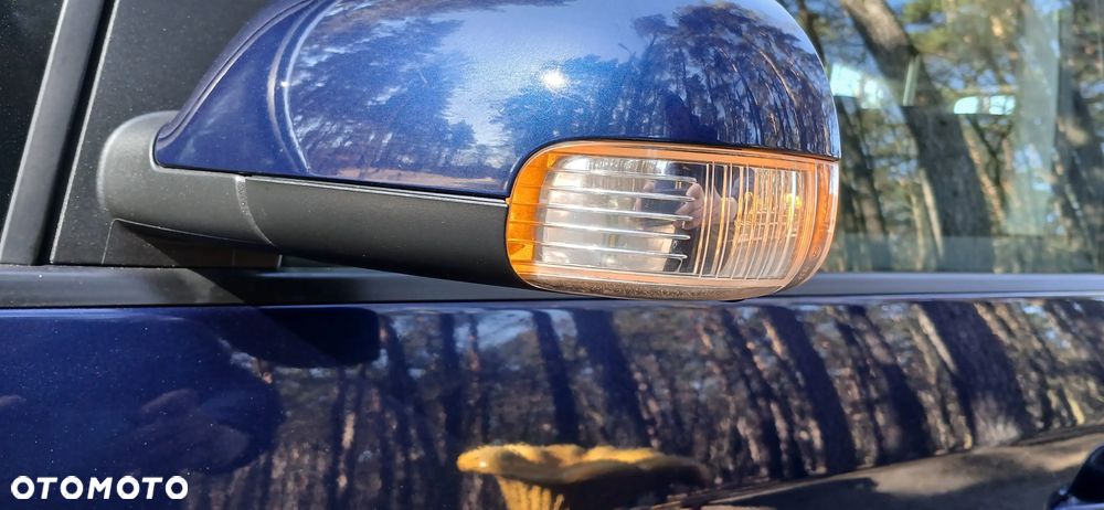 Volkswagen Touran 1.9 TDI - 26