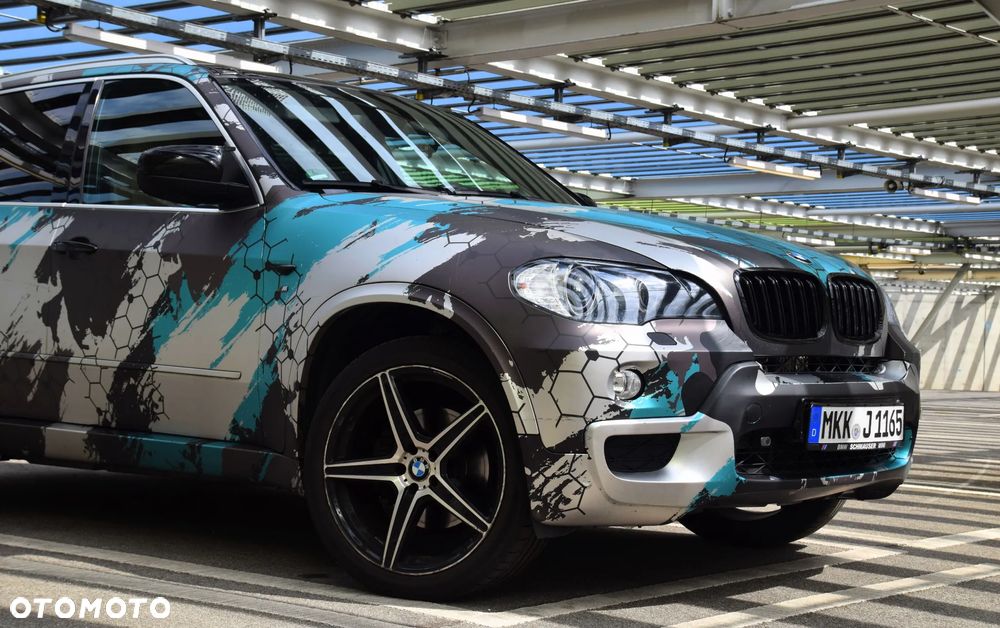 BMW X5 xDrive35d - 16