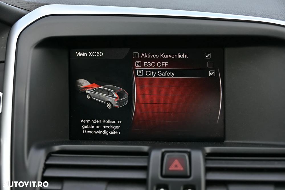 Volvo XC 60 D5 AWD Geartronic Summum - 27