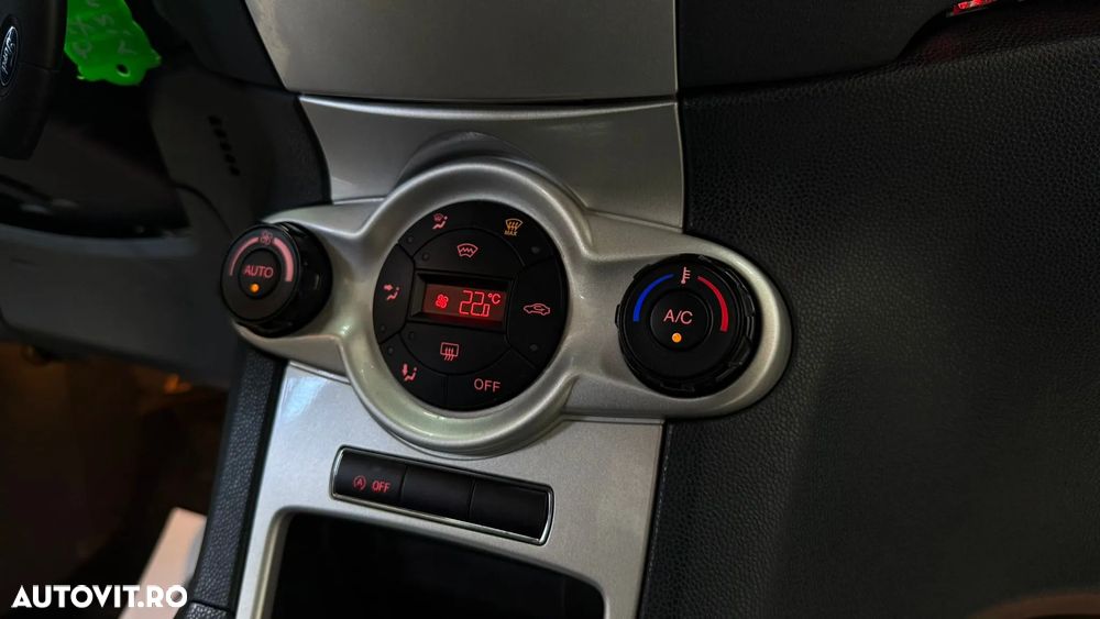 Ford Fiesta 1.6 TDCI Econetic Trend - 23