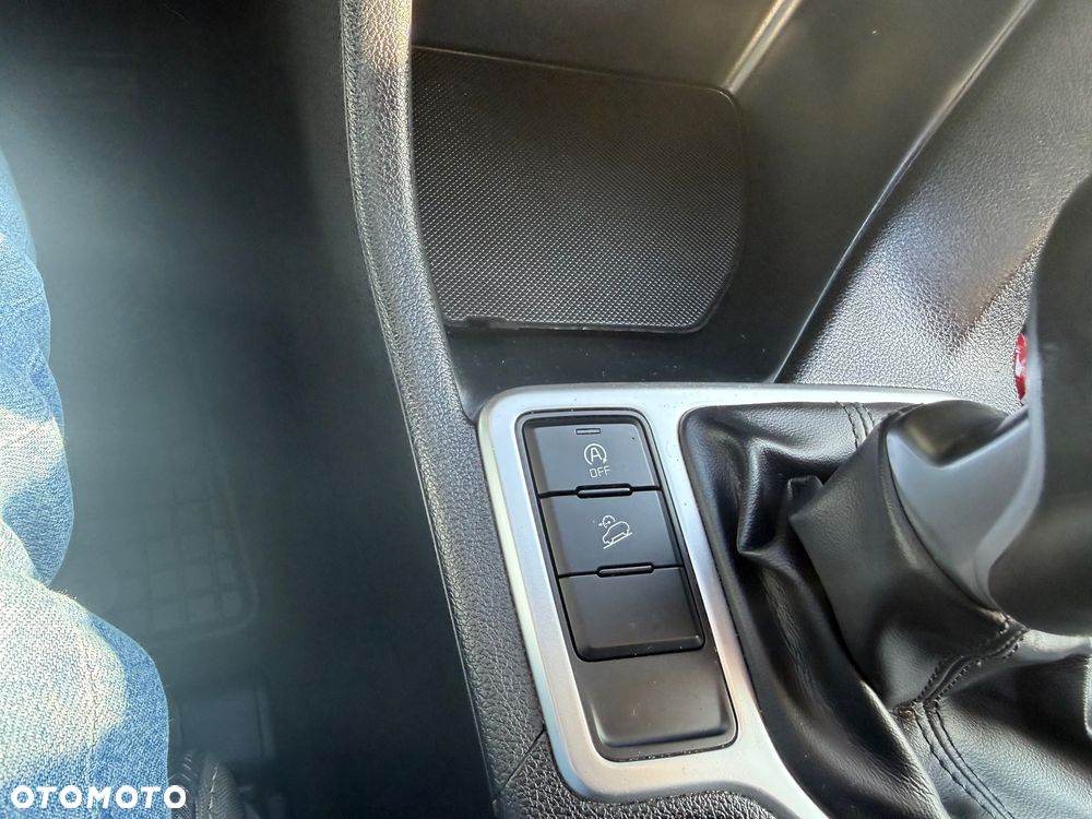 Kia Sportage 1.6 GDI 2WD ISG Spirit - 27