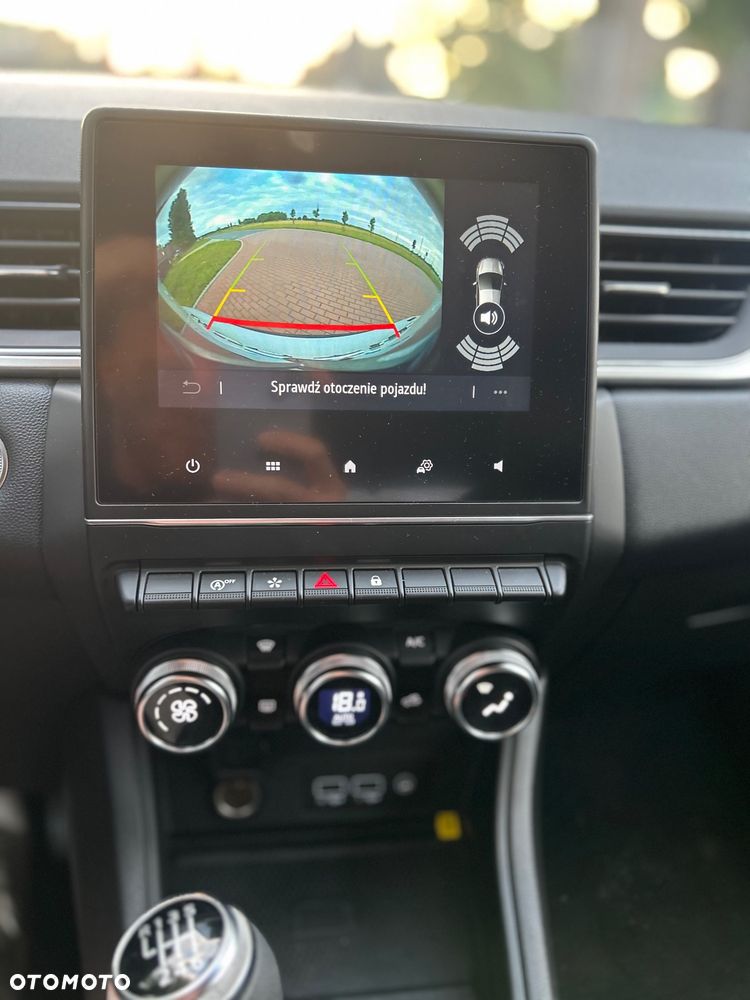 Renault Captur TCe Mild Hybrid 140 GPF TECHNO - 15