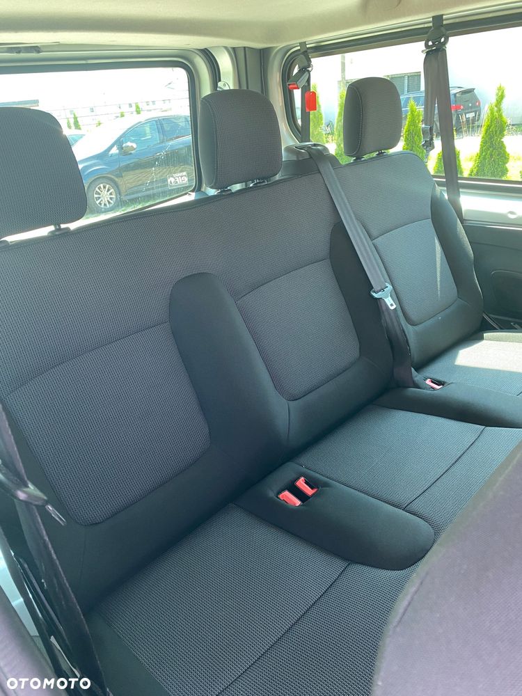 Renault Trafic - 12