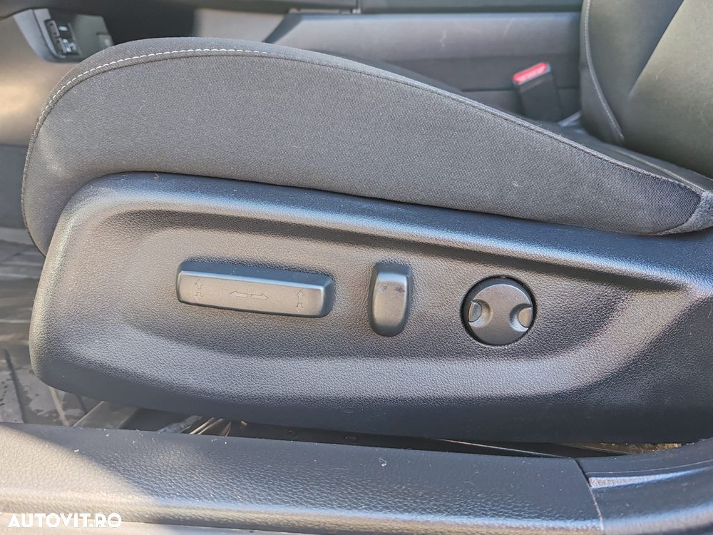 Honda Civic 1.5 VTEC Turbo CVT Sport - 19