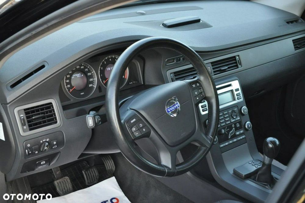 Volvo V70 2.0 - 21