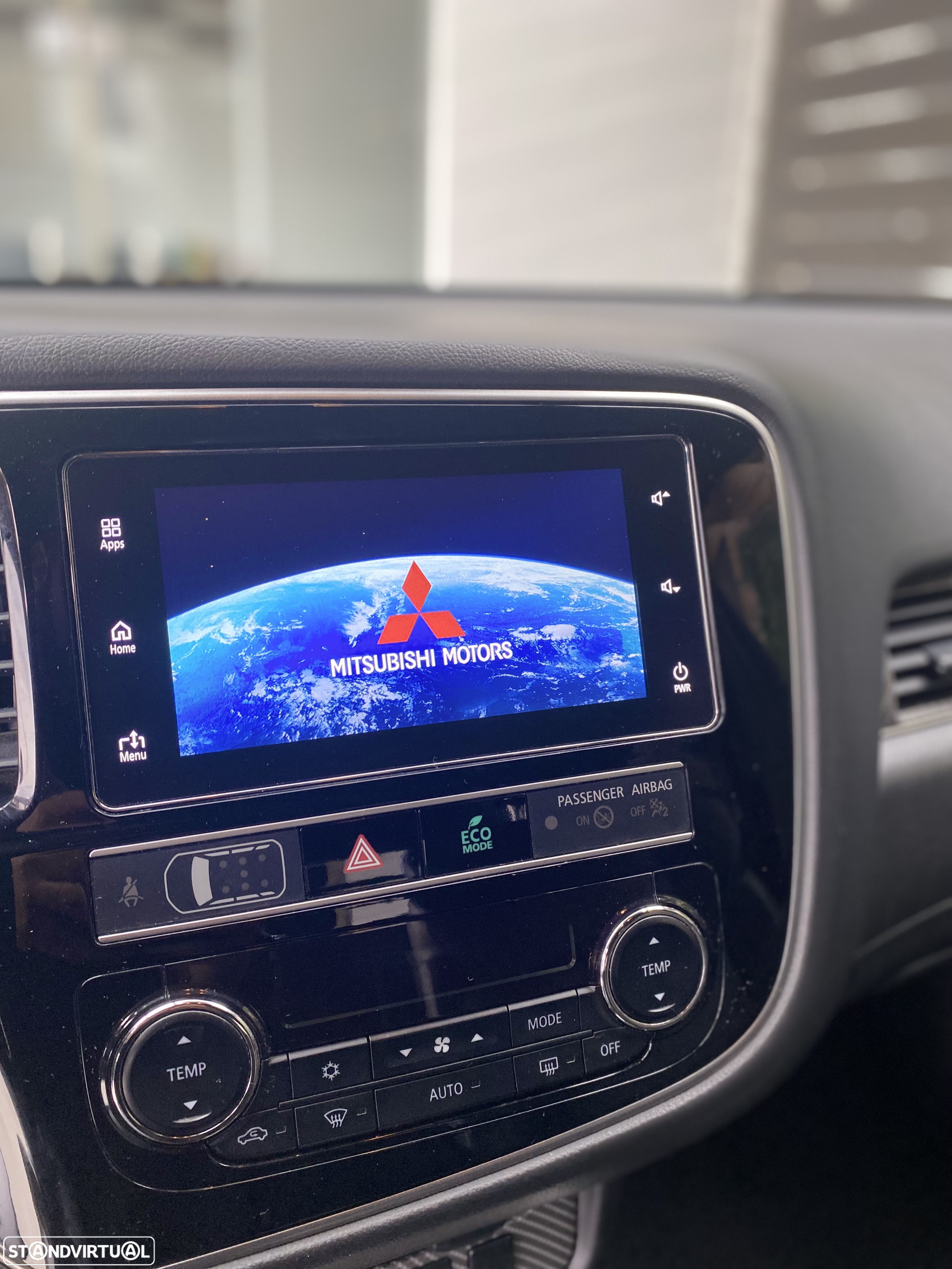Mitsubishi Outlander 2.4 PHEV Intense - 12