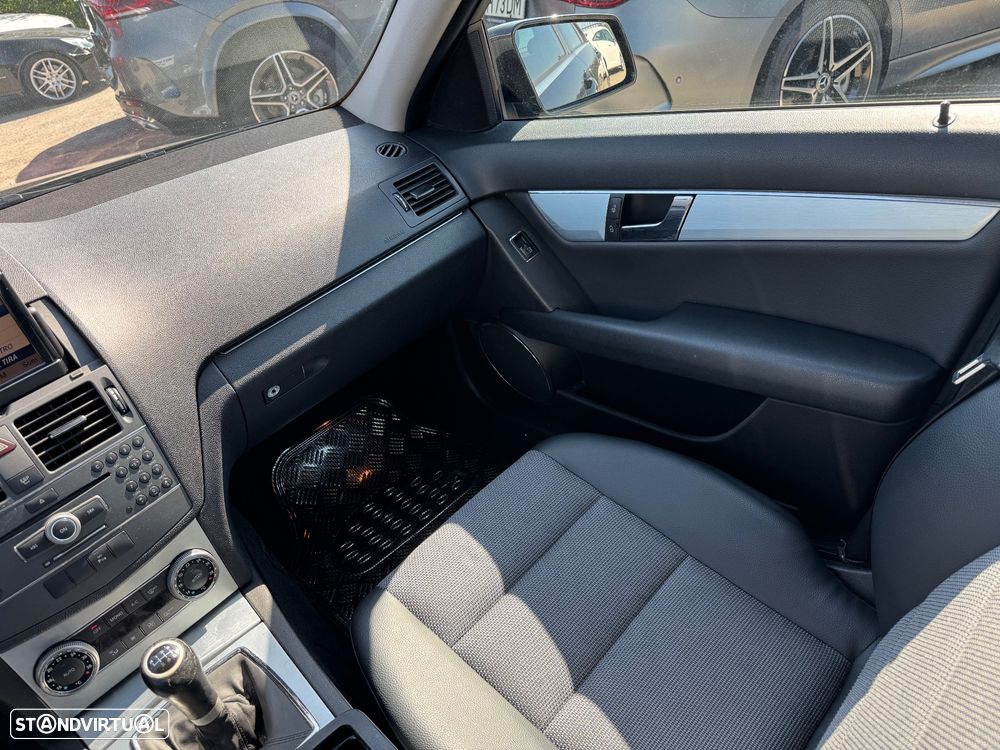 Mercedes-Benz C 220 CDI Avantgarde BlueEfficiency - 13