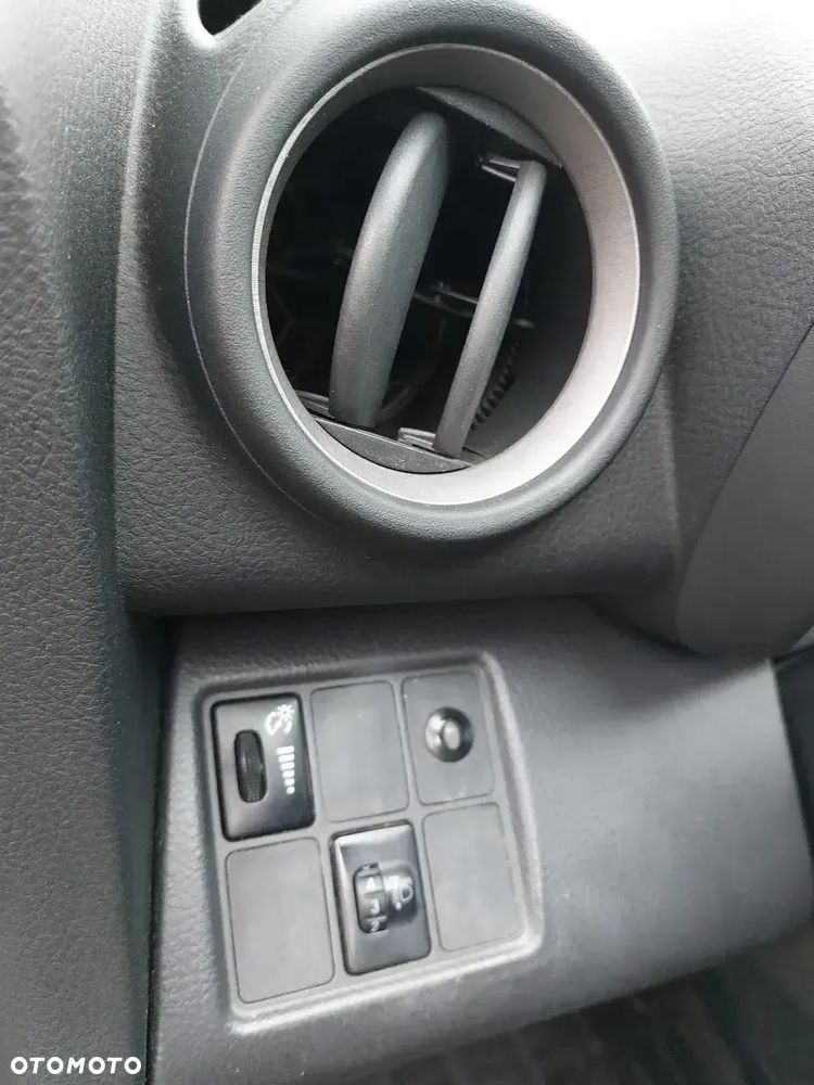 Toyota RAV4 2.0 VVT-i Premium - 24