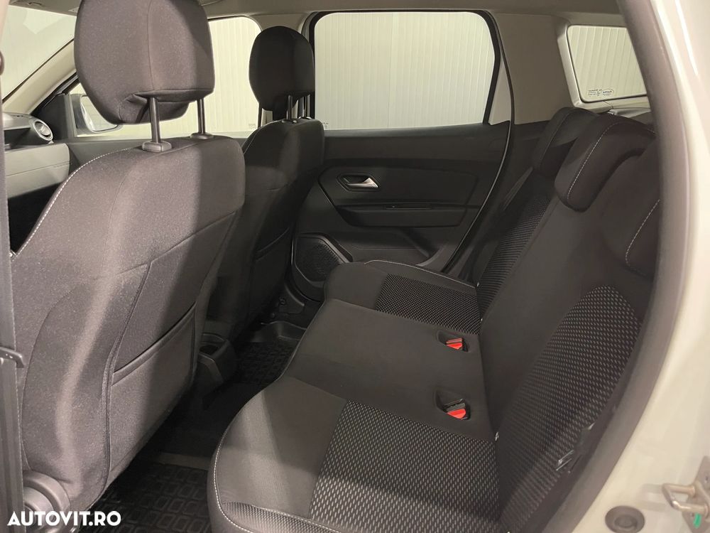 Dacia Duster 1.5 Blue dCi 4WD Comfort - 11