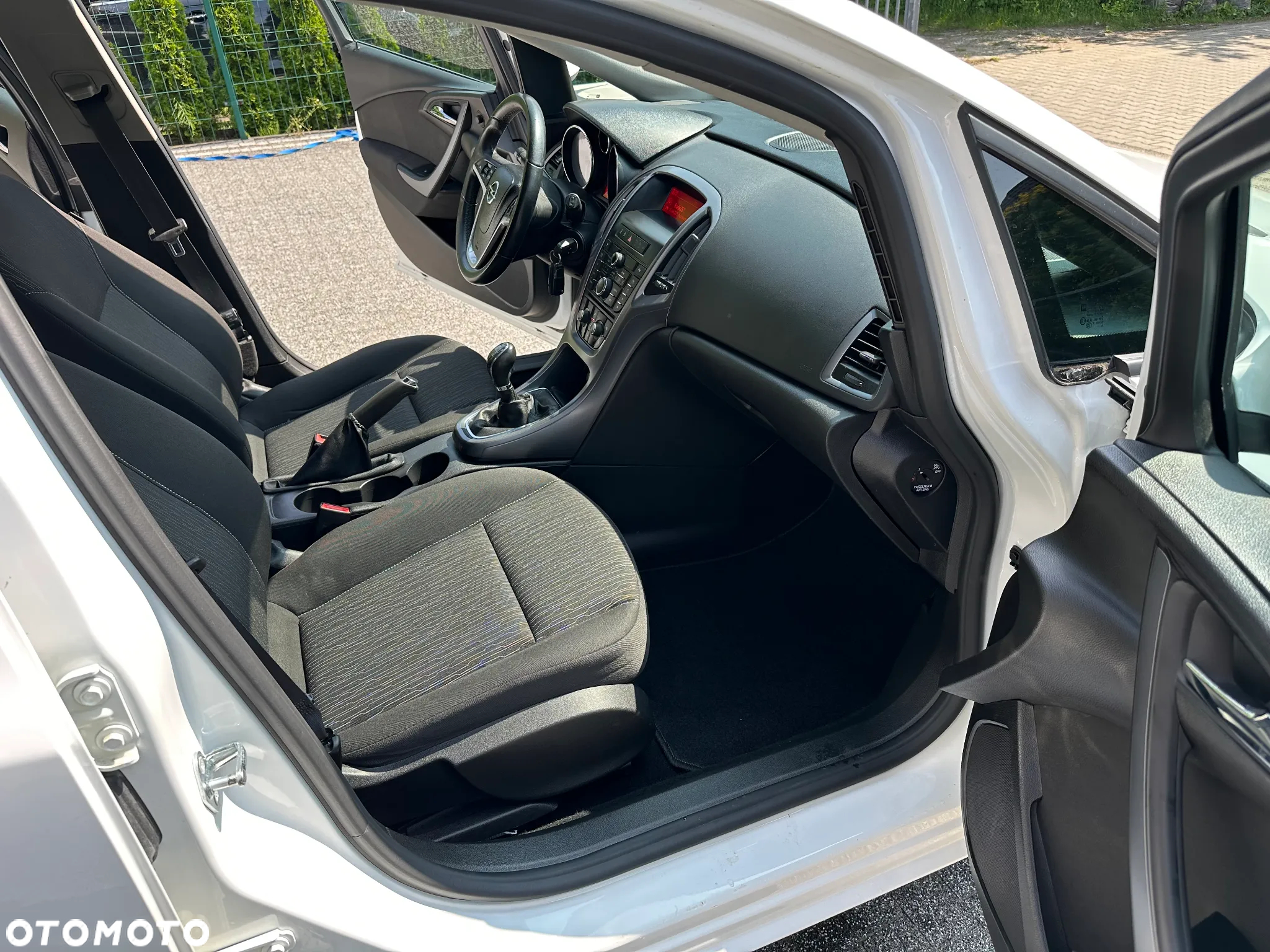 Opel Astra - 16