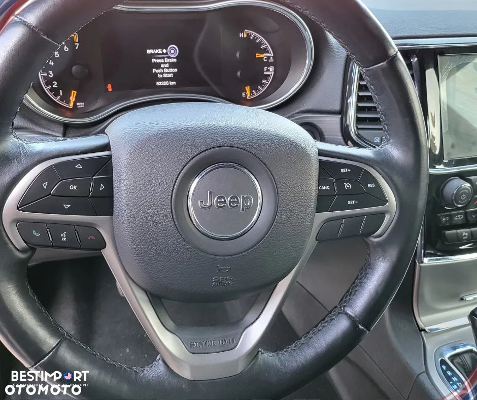 Jeep Grand Cherokee - 16