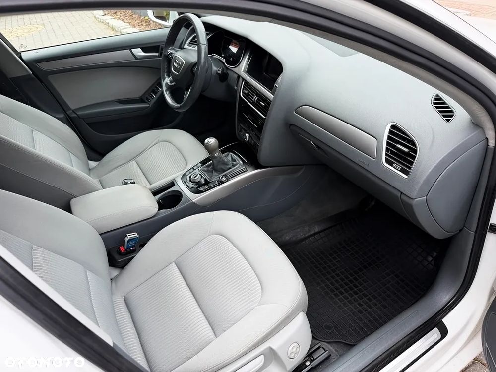 Audi A4 Avant - 19