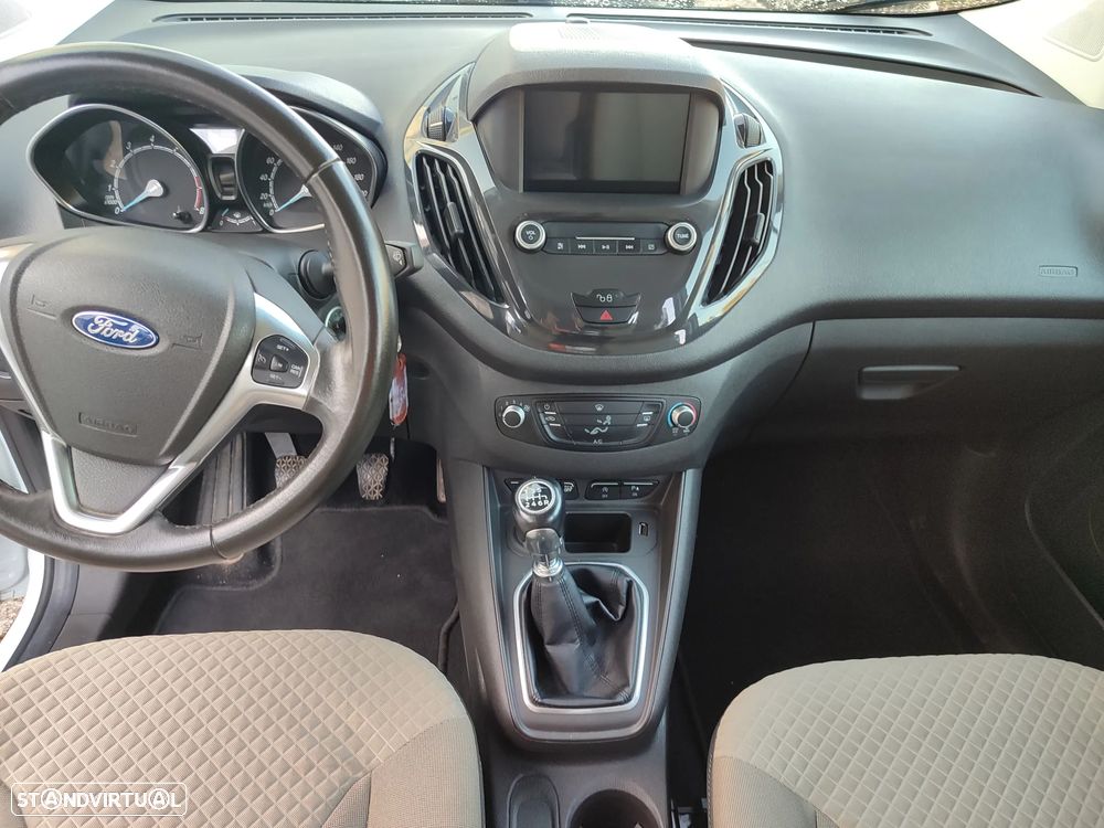 Ford Tourneo Courier 1.0 EcoBoost Ambiente - 9