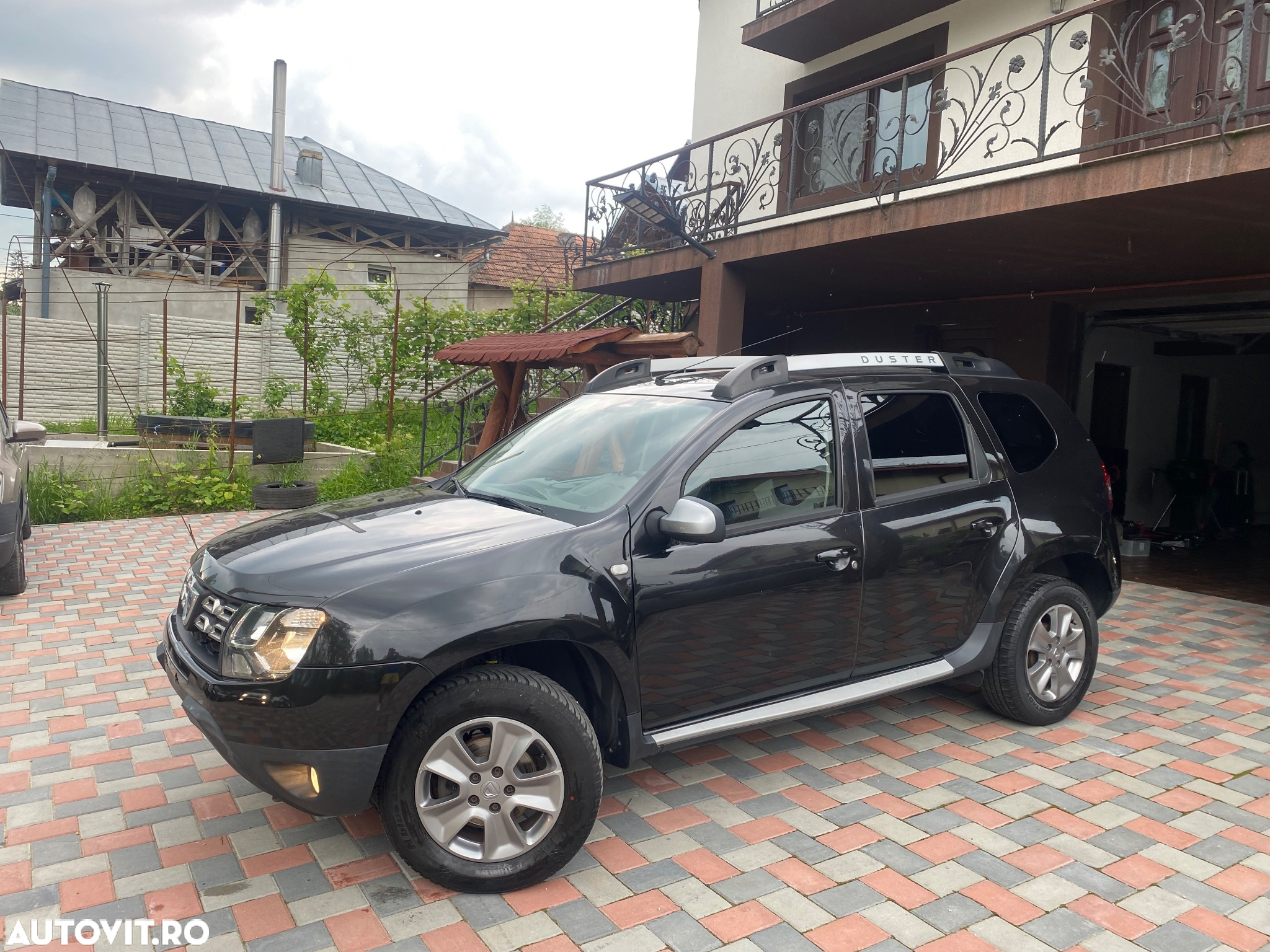 Dacia Duster 1.5 dCi 4x2 Laureate - 10