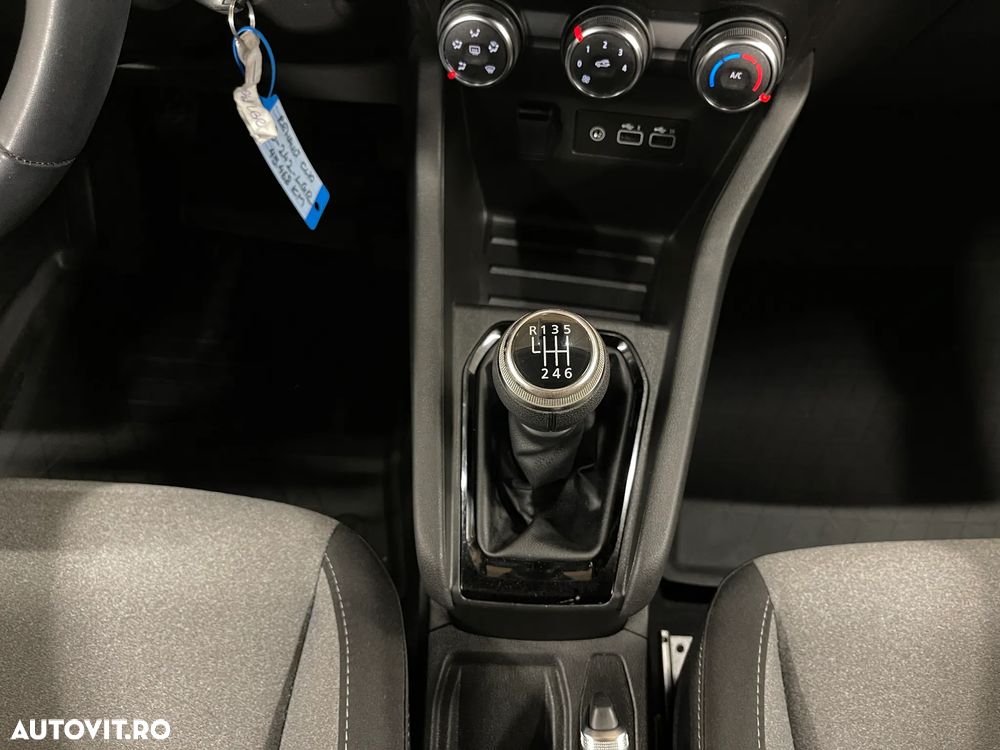 Renault Clio V Blue dCi 100 Evolution - 22