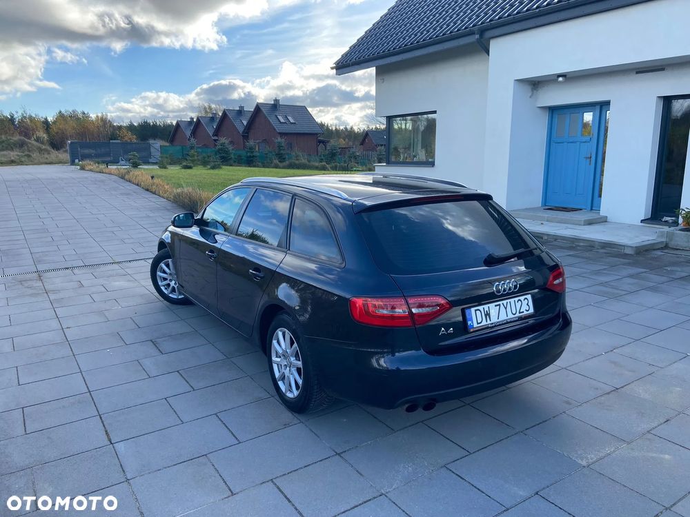 Audi A4 - 4