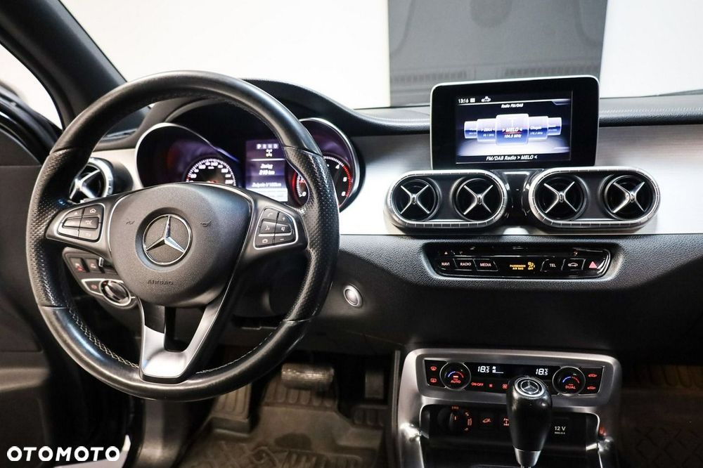 Mercedes-Benz Klasa X - 24