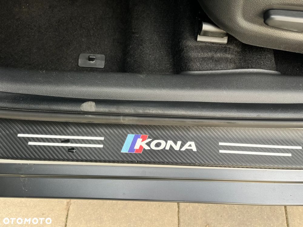 Hyundai Kona 64kWh Platinum - 11
