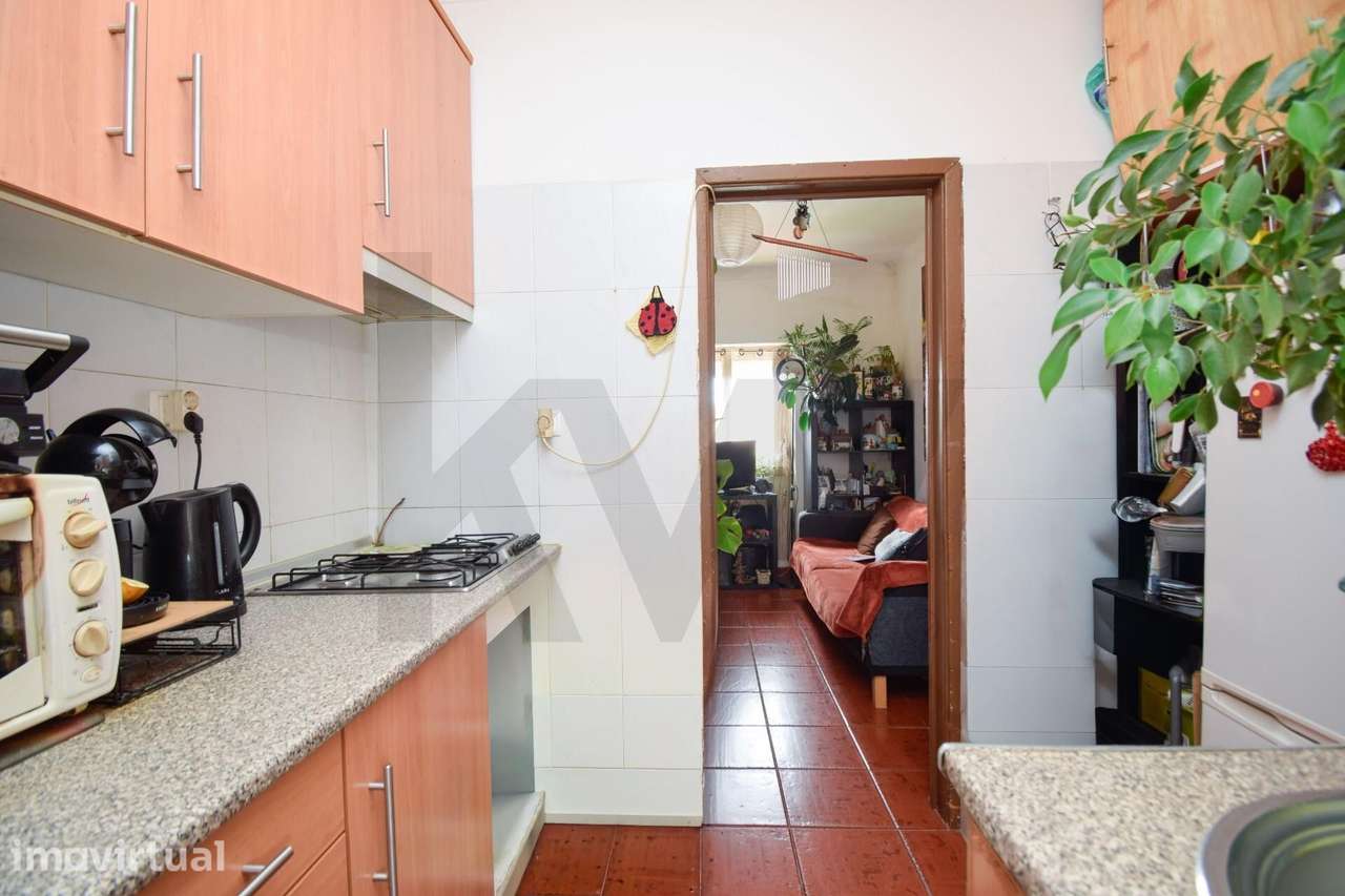 Apartamento T2 para VENDA na Rua D. João de Castro - Pontinha - Grande imagem: 5/19