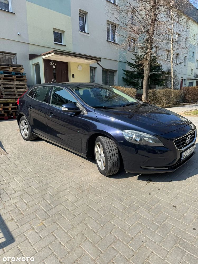 Volvo V40 D2 Drive-E Momentum - 2
