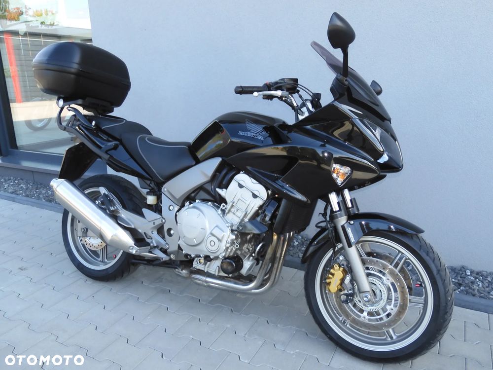 Honda CBF - 2