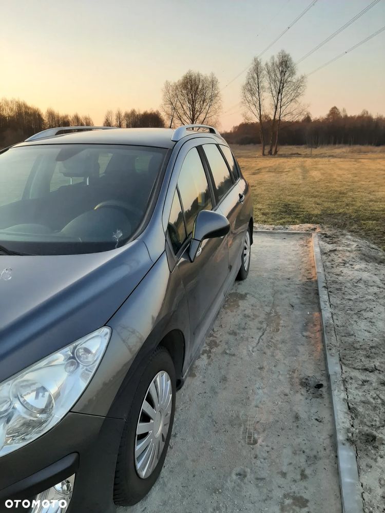 Peugeot 308 - 4