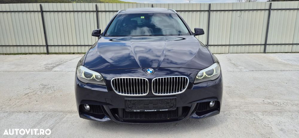 BMW Seria 5 525d xDrive AT - 15