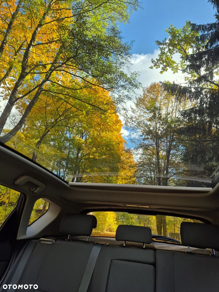 Toyota Auris 1.8 HSD Luna - 35