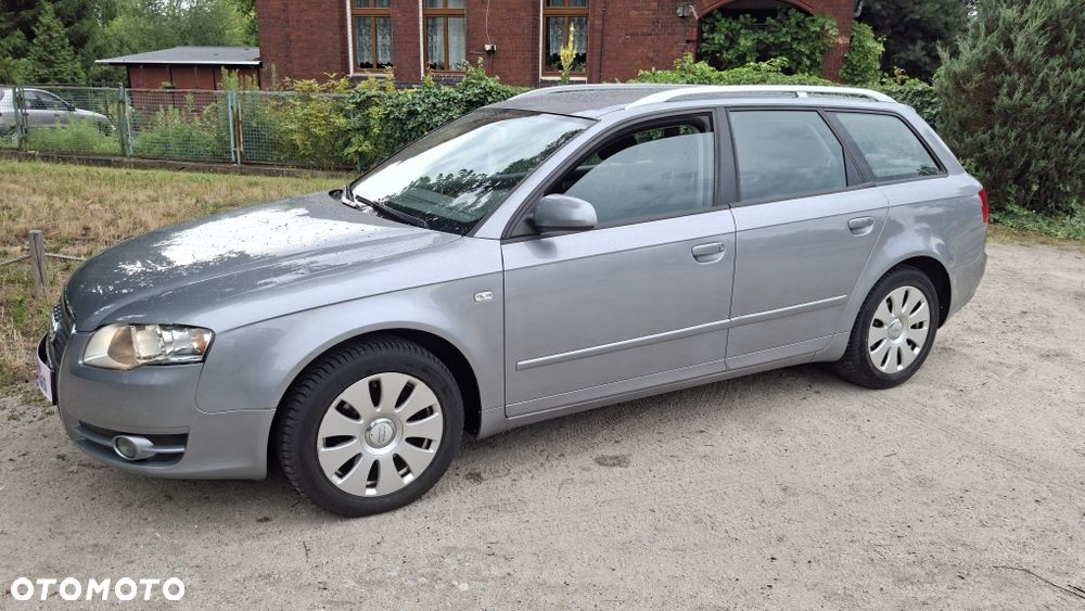 Audi A4 Avant - 6