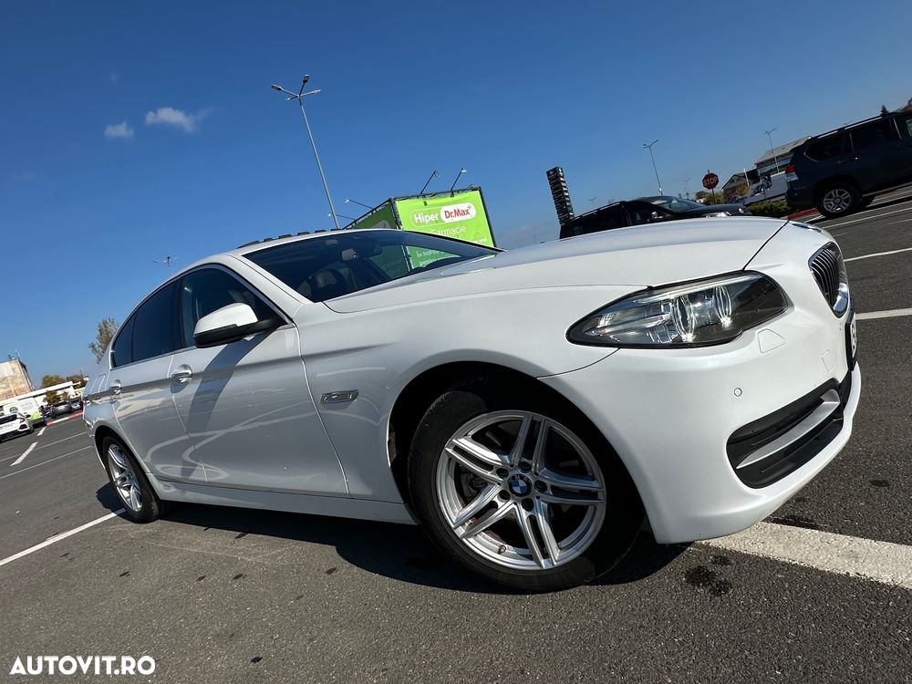 BMW Seria 5 520d Efficient Dynamics Edition Aut. Luxury Line - 6