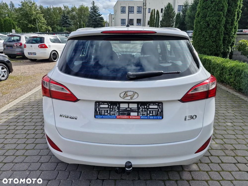 Hyundai i30 1.6 CRDi BlueDrive Classic - 5