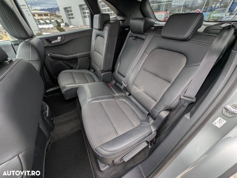 Ford Kuga 2.5 Duratec PHEV Titanium X - 14