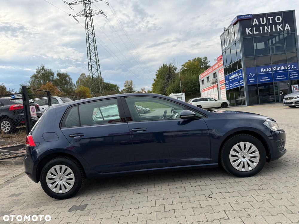 Volkswagen Golf 1.2 TSI BMT Trendline - 27