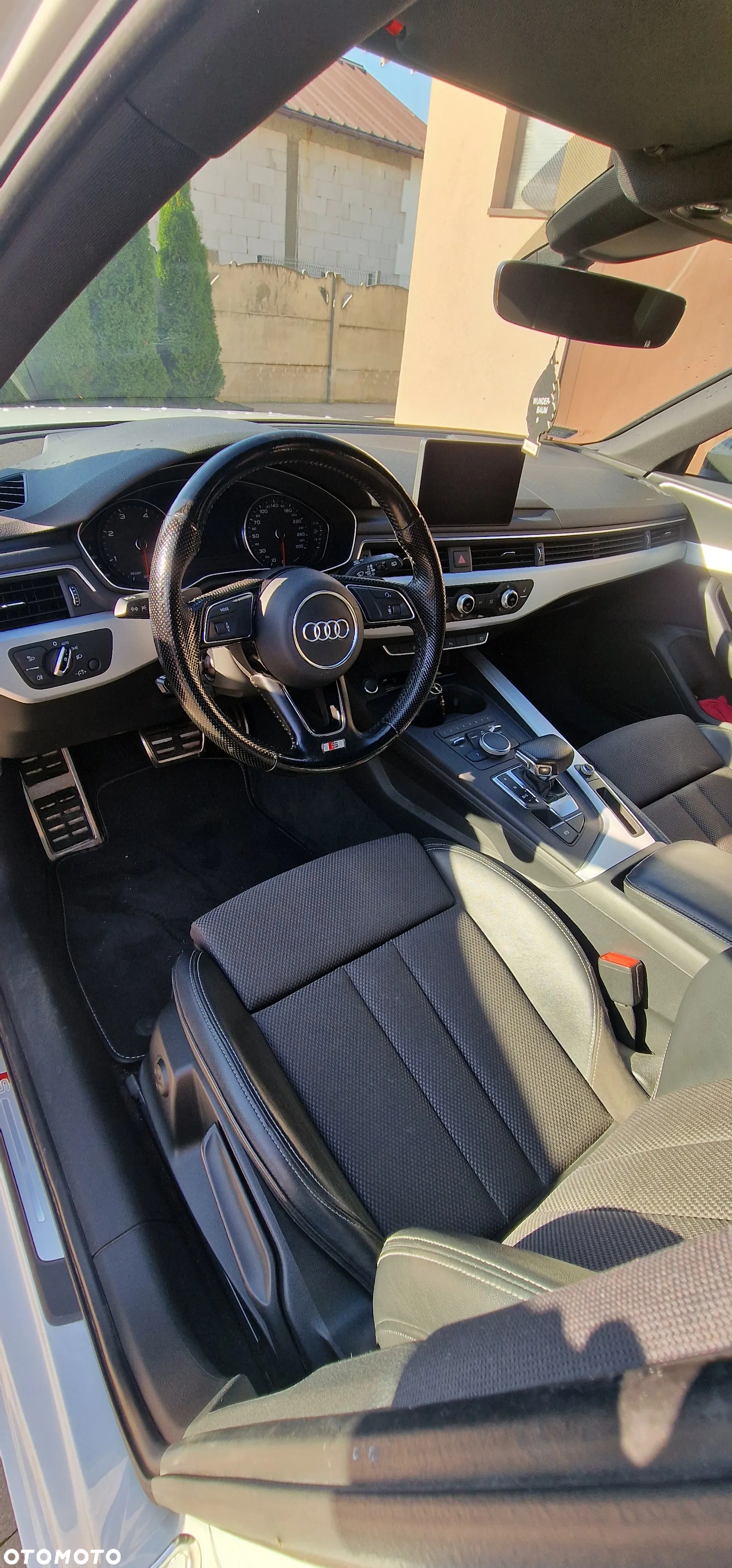 Audi A4 2.0 TDI S tronic - 11