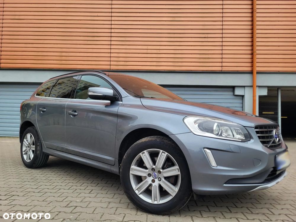 Volvo XC 60 D4 Geartronic Momentum - 1