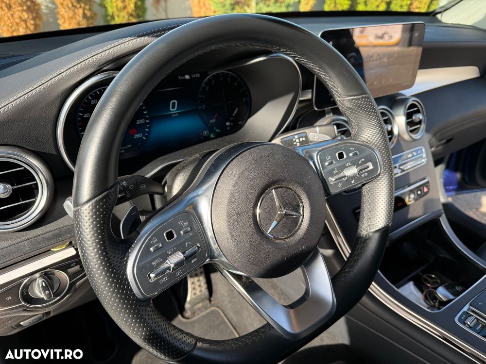 Mercedes-Benz GLC - 22