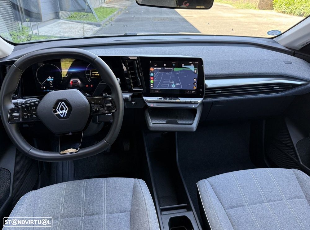 Renault Mégane E-Tech - 14