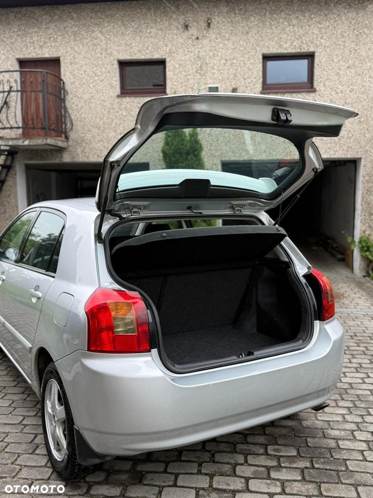 Toyota Corolla 1.6 VVT-i Terra - 11