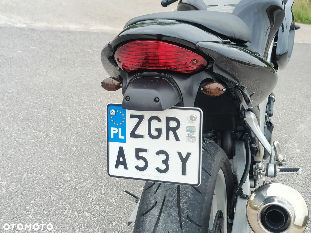Suzuki SV - 16