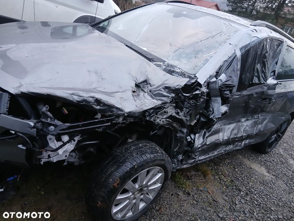 Skoda Karoq 2.0 TDI SCR 4x4 DSG Sportline - 11