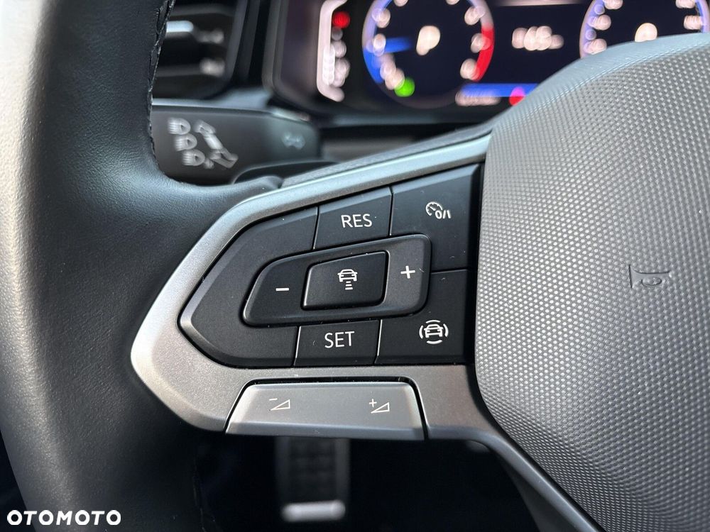 Volkswagen T-Roc 1.5 TSI R-Line DSG - 14