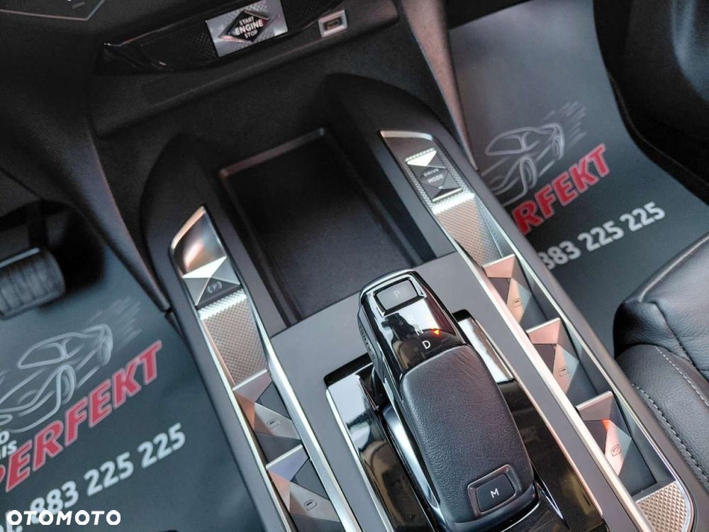 DS Automobiles DS 3 Crossback - 23